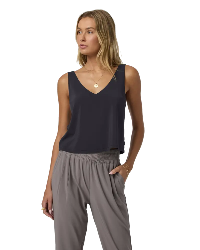 Black SL Villa Cropped Athletic Vest