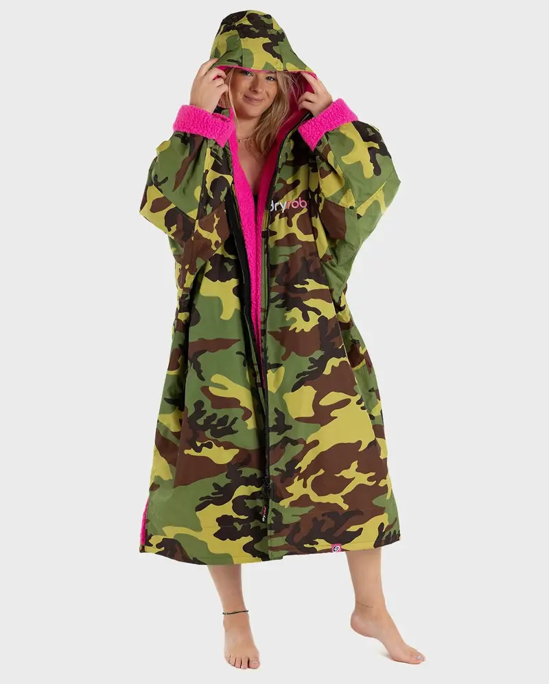 Camo-and-Pink Advance Long-Sleeve Rash Guard
