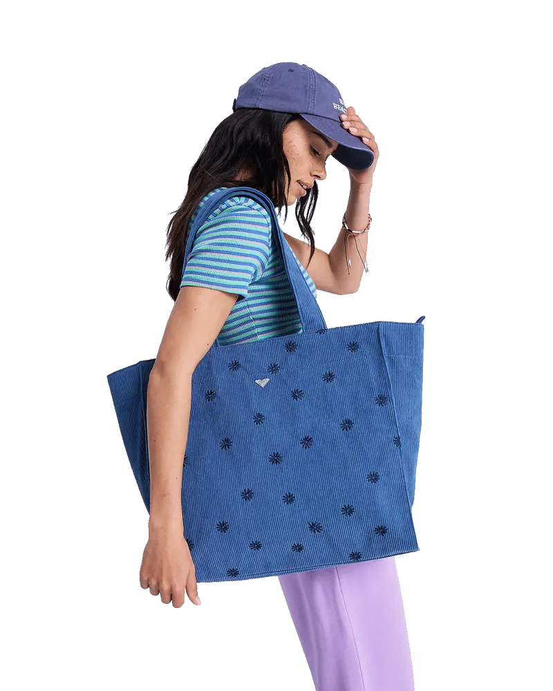Feeling Embroidered Dutch Blue Beach Tote