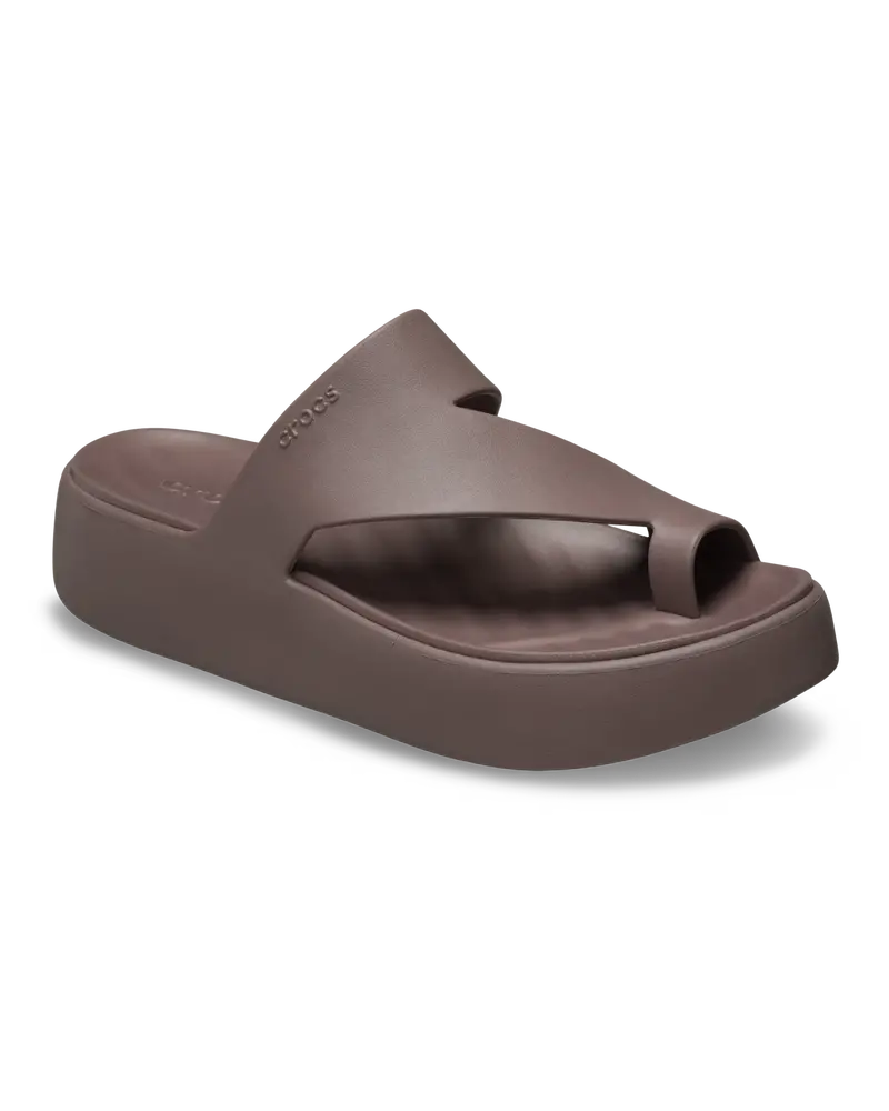 Getaway Platform Toe-Loop Sandals in Truffle Brown