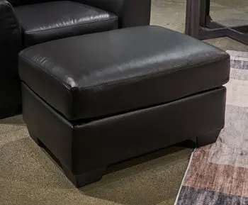 Glennbre Upholstered Storage Ottoman