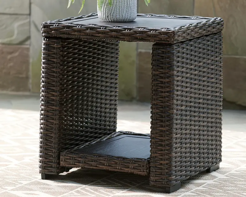 Grasson Lane Round Wooden End Table