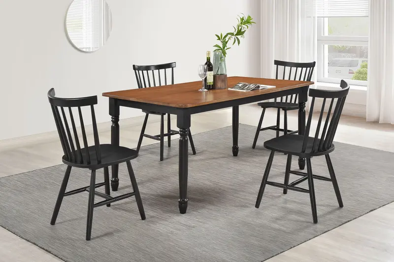 Hollyoak Extendable Dining Set for 4–6