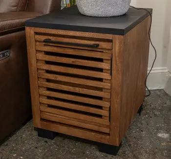 Kallari Compact Chairside End Table – Small-Space Friendly