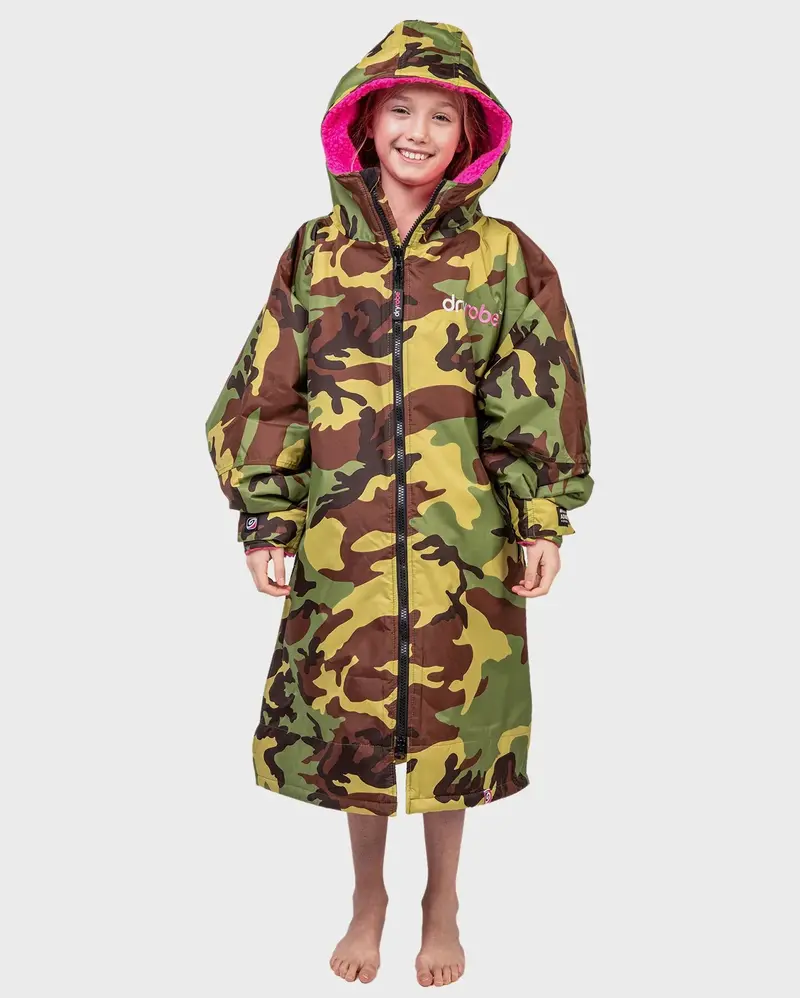 Kids Advance Long Sleeve Dryrobe in Camo and Pink Pattern