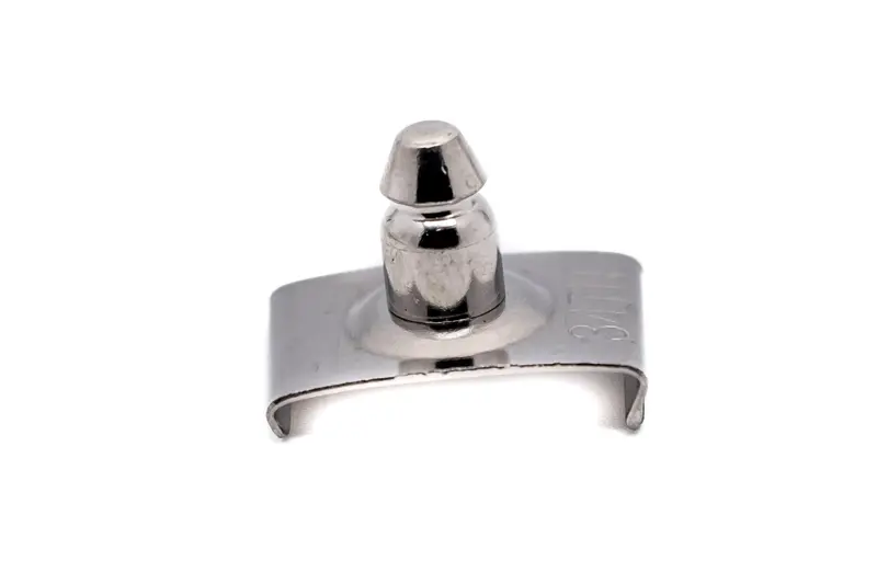 Lift-the-Dot Windshield Clip — 3/4″ (19 mm) Diameter