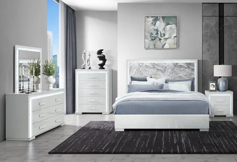 Naomi Silver Marble Full Bedroom Ensemble