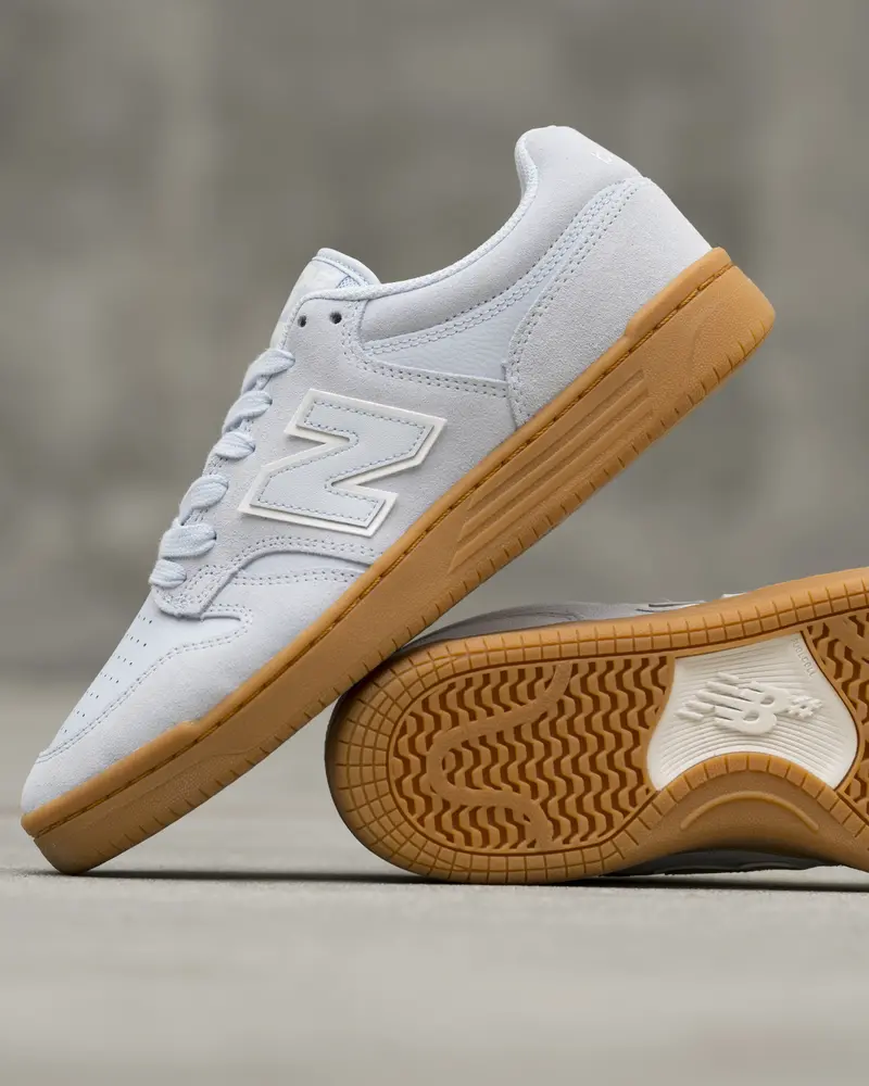Numeric 480 Skate Shoes – Baby Blue & Gum Sole