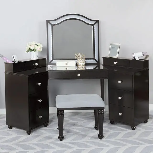 Tracie Full-Scale Vanity Set