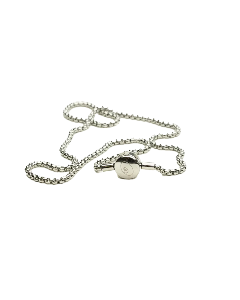Ula Delicate Necklace – Silver-Finished Pendant